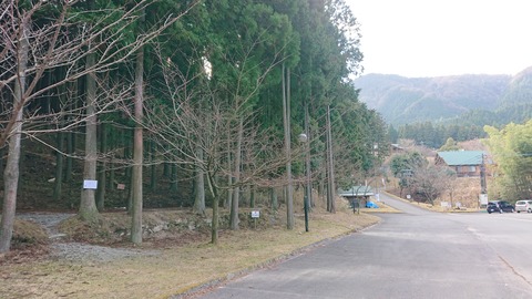 76-61(31-27)古処山キャンプ村遊人の杜895