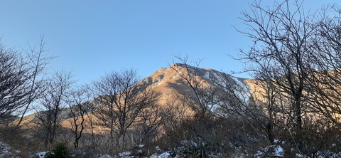 238-221(27-26)法華院温泉山荘1119_072136