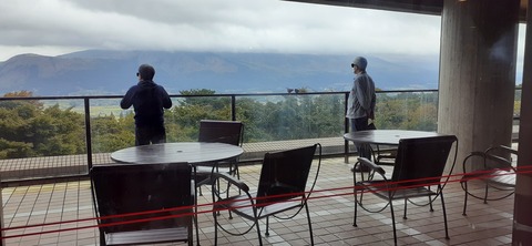 177-162(19-19)HGP南阿蘇OSCAMP1009_122147R