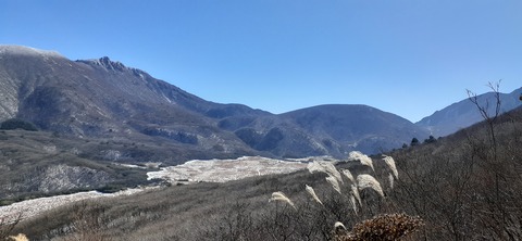 238-221(27-26)法華院温泉山荘1119_114245