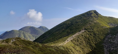 228-211(17-16)登山くじゅう連山910_082548