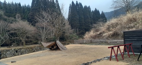 195-179(37-36)redstarworks市ノ瀬キャンプ場218_144127