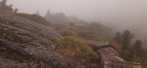 260-241(49-46)宮之浦岳淀川小屋501_100004