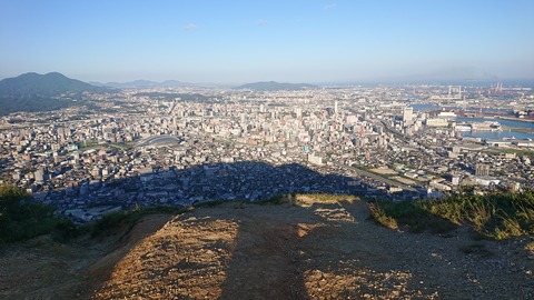 120-105(19-19)小文字山テン泊559S