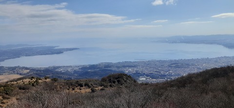 251-232(40-37)伽藍岳ゲリラキャン303_100317