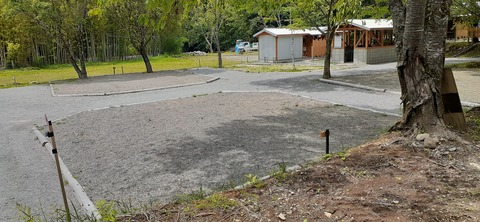 216-200(5-5)山鳥の森623_131304