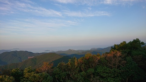 16-13華山ゲリラキャンプ525