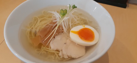 255-236(44-41)味見桜公園 ラーメン光414_110955