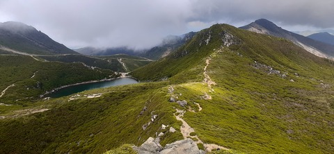 228-211(17-16)登山くじゅう連山910_101740