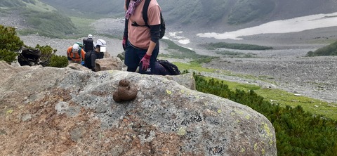 273-253(10-9) 上高地穂高岳815_080859R