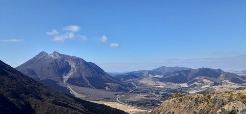 251-232(40-37)伽藍岳ゲリラキャン303_095730