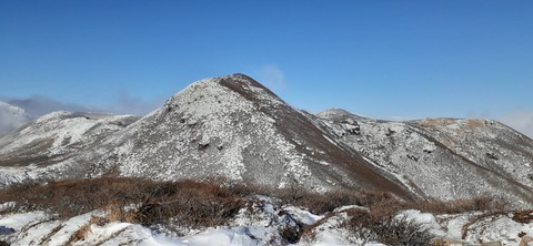 238-221(27-26)法華院温泉山荘1119_085943