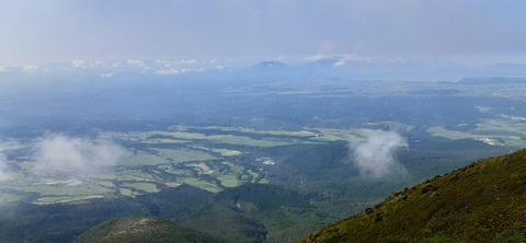 228-211(17-16)登山くじゅう連山910_090434