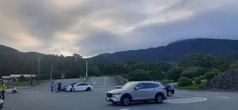 270-250(7-6)法華院温泉727_061916R