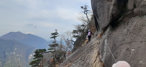 236-219(25-24)大崩山1104_141807