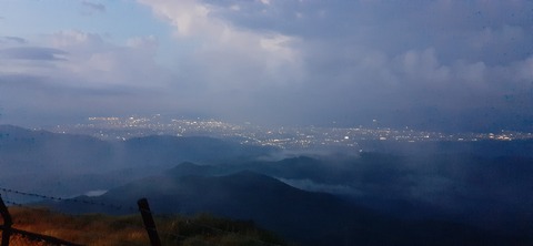 226-209(15-14)脊振山キャンプ場826_191423