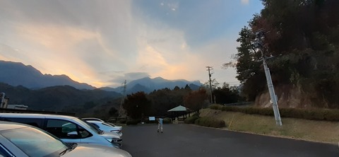 236-219(25-24)祝子川キャンプ場1104_171627