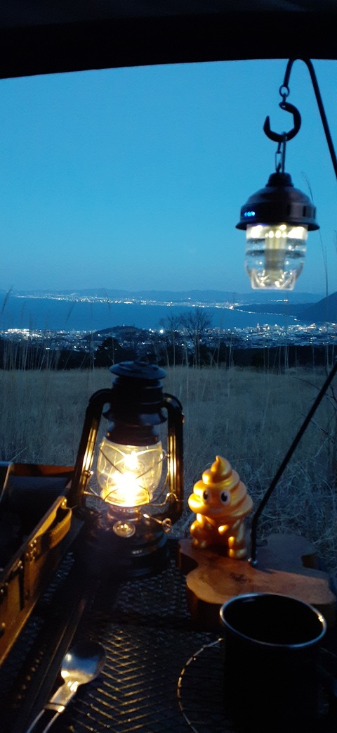 251-232(40-37)伽藍岳ゲリラキャン302_183115