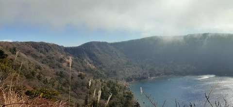 240-223(29-28)韓国岳1124_105349