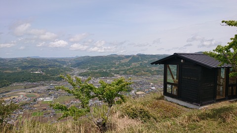 96-81(51-45)伐株山憩いの森562