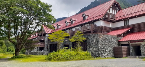 273-253(10-9) 上高地穂高岳817_120001