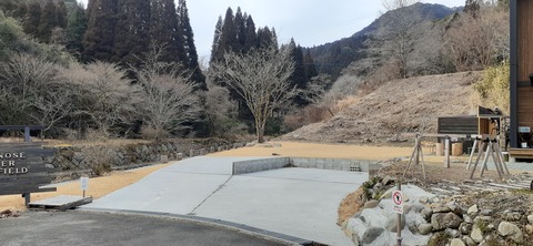 142-127(41-41)市ノ瀬河川キャンプ場12_113947