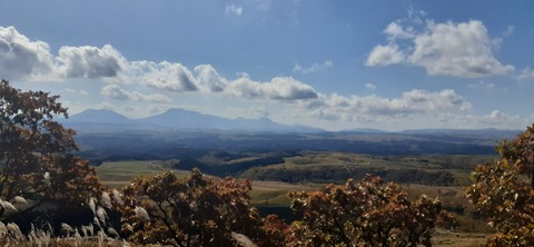 180-164(22-21)久住高原Ｈ天空の大地1103_120804