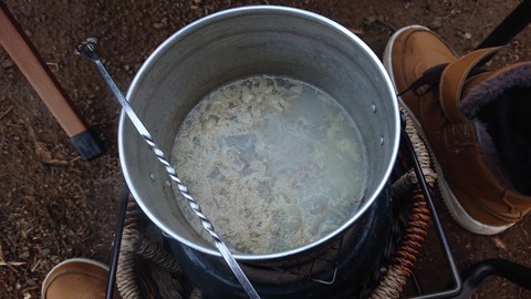 77-62(32-28)目白洞キャンプ場5040