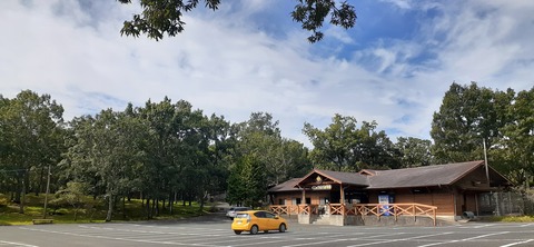 172-157(14-14)くじゅう自然動物園904_094219R