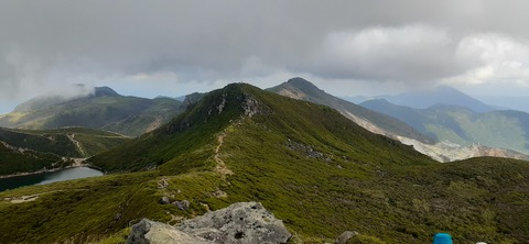 228-211(17-16)登山くじゅう連山910_100712