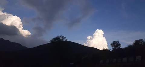 270-250(7-6)法華院温泉727_170615