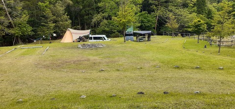 156-141(55-55)鹿川キャンプ場505_152414R