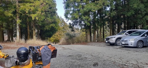 251-232(40-37)伽藍岳ゲリラキャン302_151417R