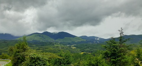 172-157(14-14)くじゅう自然動物園903_110005