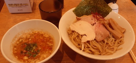 247-228(36-33)はや川 つけ麺115_123101