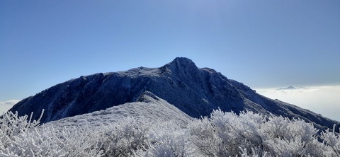 245-227(34-32)法華院温泉山荘104_103540