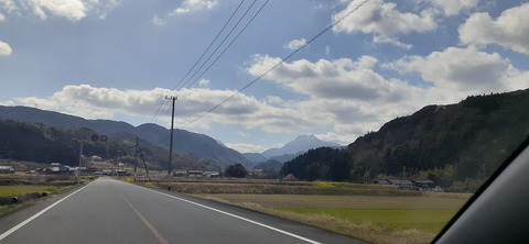 251-232(40-37)伽藍岳ゲリラキャン302_105249