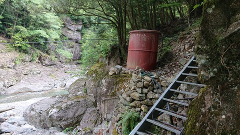 100-85(55-49)鹿川キャンプ場989