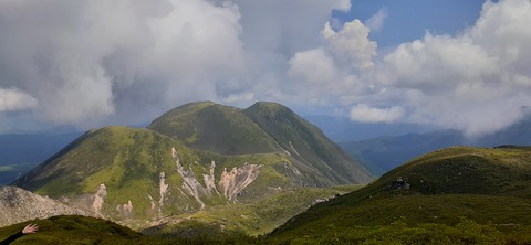228-211(17-16)登山くじゅう連山910_104127