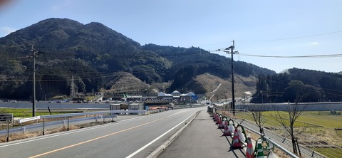 251-232(40-37)大坂山障子ヶ岳218_132435