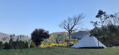 181-165(23-22)仲山城跡キャンプ場1104_155246