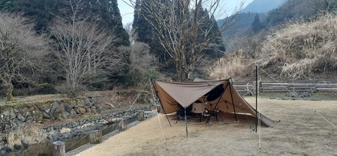 195-179(37-36)redstarworks市ノ瀬キャンプ場218_143408