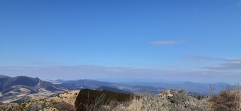 251-232(40-37)伽藍岳ゲリラキャン303_095733