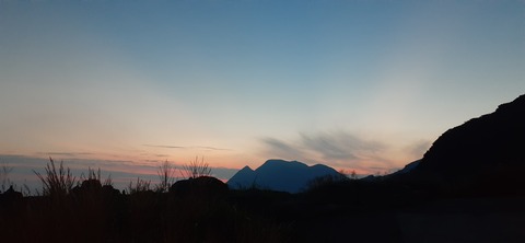 228-211(17-16)登山くじゅう連山910_053328