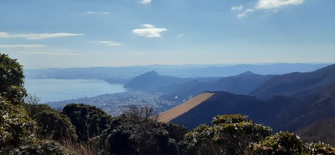 251-232(40-37)伽藍岳ゲリラキャン303_095317