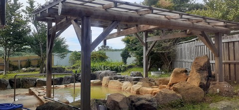 172-157(14-14)くじゅう自然動物園904_112416