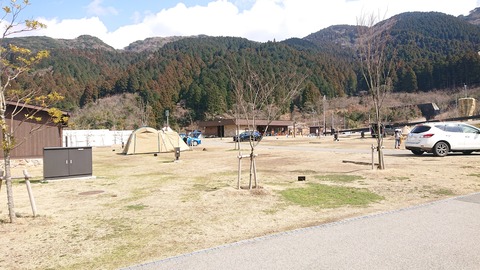 87-73(42-37)モンベル五ヶ山ベースキャンプ805R