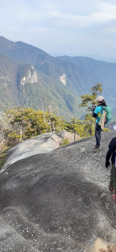 236-219(25-24)大崩山1104_143045