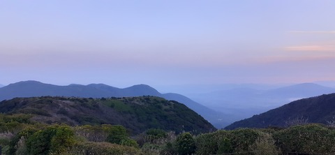 228-211(17-16)登山くじゅう連山910_061330