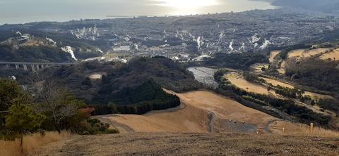 251-232(40-37)伽藍岳ゲリラキャン303_080706